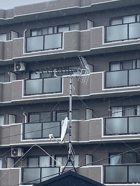 戸塚区平戸町UHFアンテナ工事2