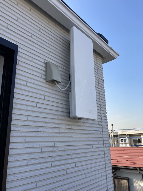 UHFデザインアンテナ白