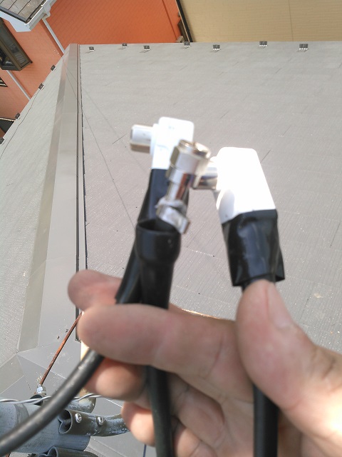 室外で使ってはいけないコネクタ 室外で使ってはいけないコネクタ