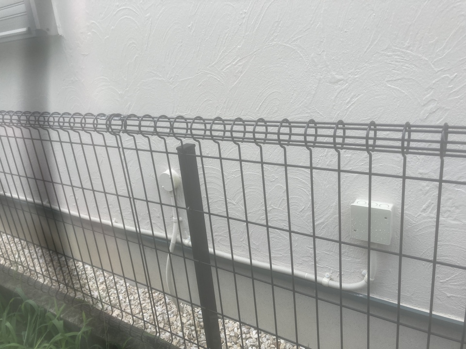 PF管LAN配線室外側2 PF管LAN配線室外側2